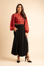 Load image into Gallery viewer, Crinkle Pleated Suede Skirt
